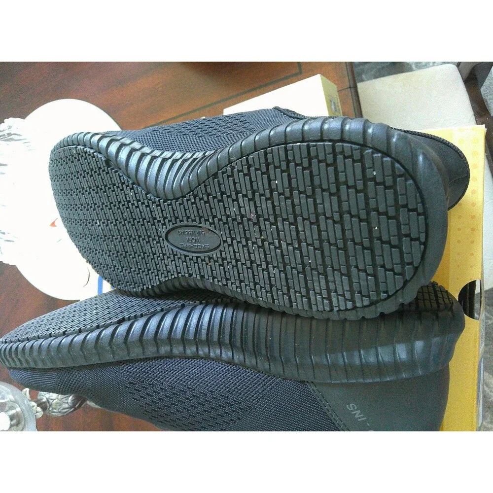 NIB Men’s Skechers Work Slip Resistant  Slip On Sneaker Shoes Size 10.5  , Black